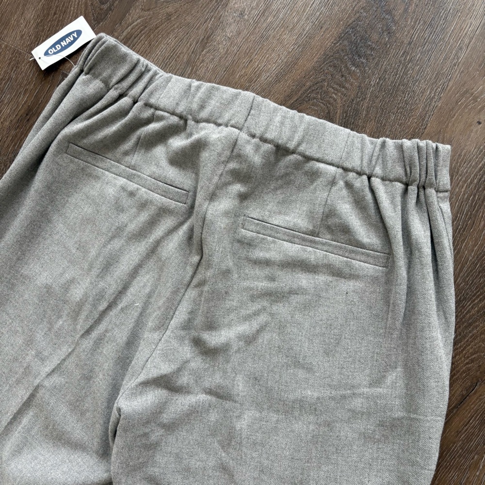 NWT Old Navy Women’s Gray Trousers